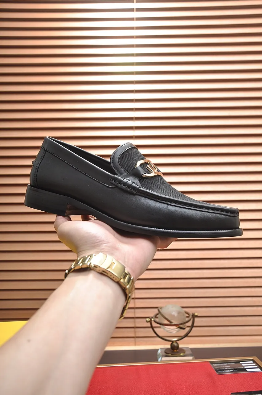 Men's shoes💰560💶[FENDI] The latest high-end men's shoes in Hong Kong! Original quality. The upper is made of imported cowhide material and cowhide lining! Super comfortable on the foot, original wear-resistant outsole, luxurious, fashionable, casual and versatile! Size: 38-45 (45 customized)